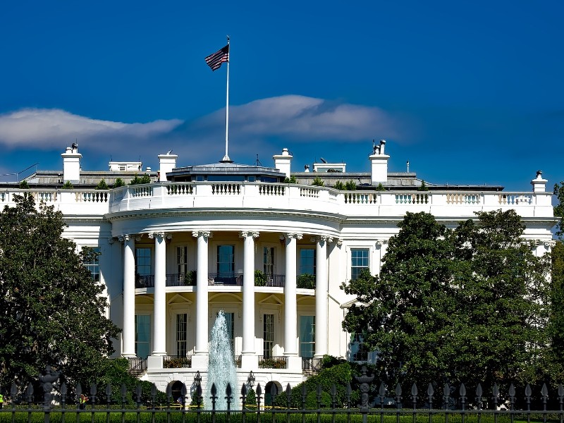 White House in Washington DC