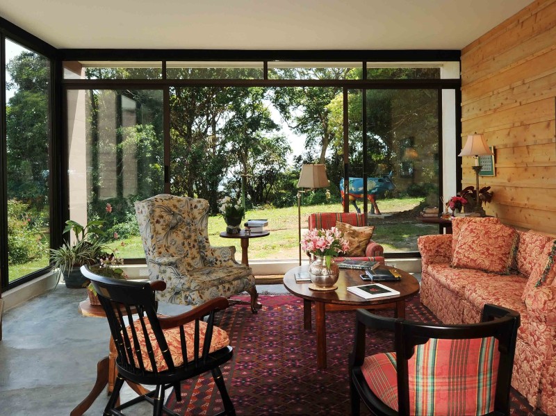 Poas Volcano Lodge - Bibliothek