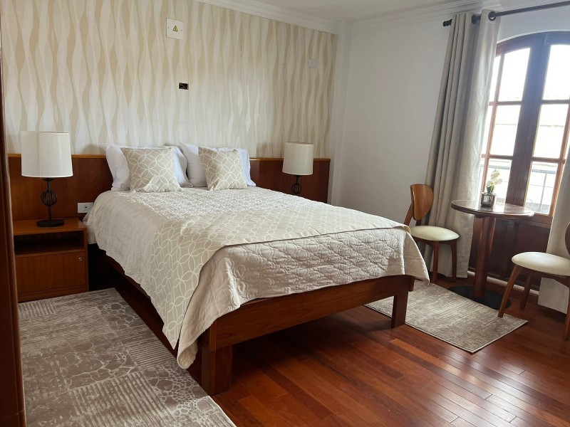 Hotel Virreyes