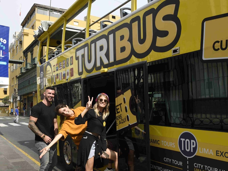 Hop-On-Hop-Off Bus