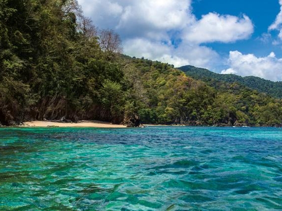 Beautiful Lovers Bay