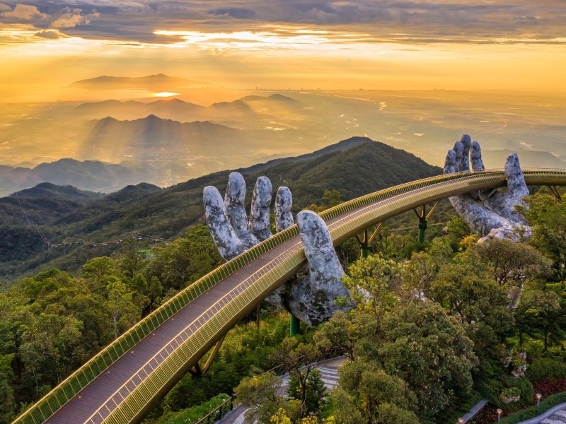 Vietnam - Ba Na Hill