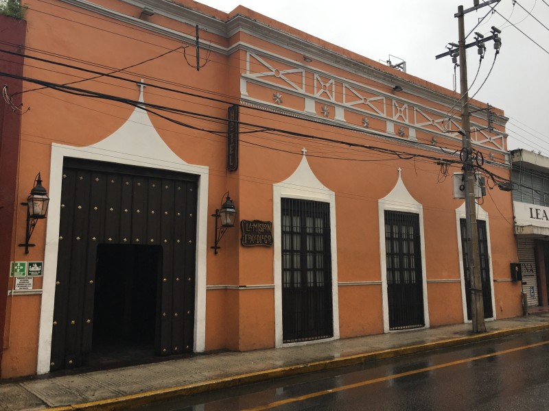 Mision Fray Diego - Hoteleingang