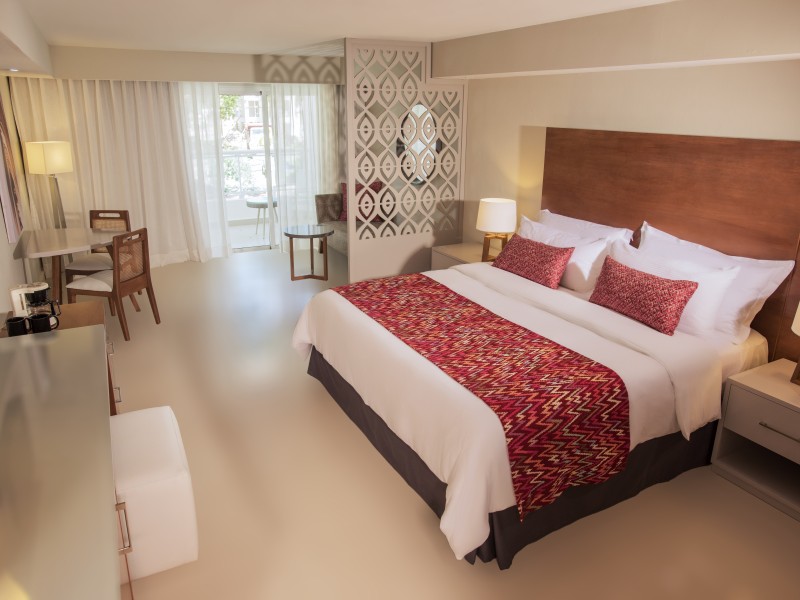 Emotions Playa Dorada - Junior Suite