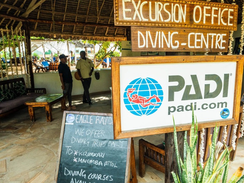 Reef and Beach Excursion Office