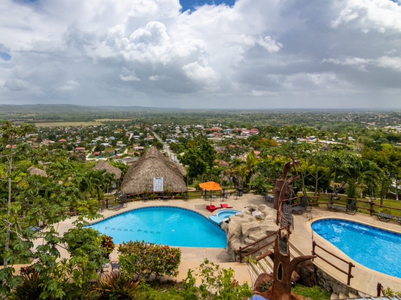 Cahel Pech Village - Pool