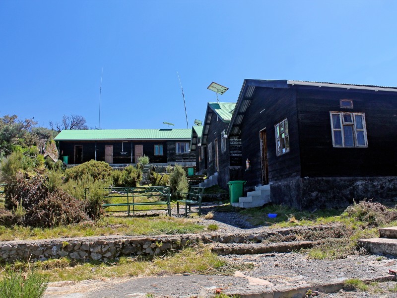 Saddle-Hütten am Mount Meru