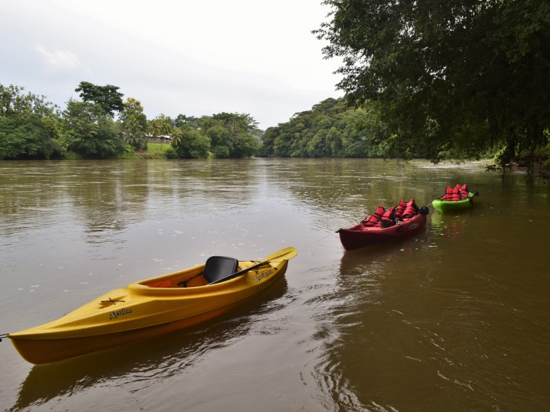 Pedacito del Cielo - Kayak