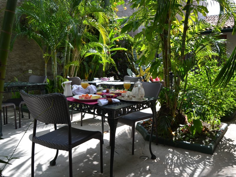 Hostal Colibri Azul - Innenhof 