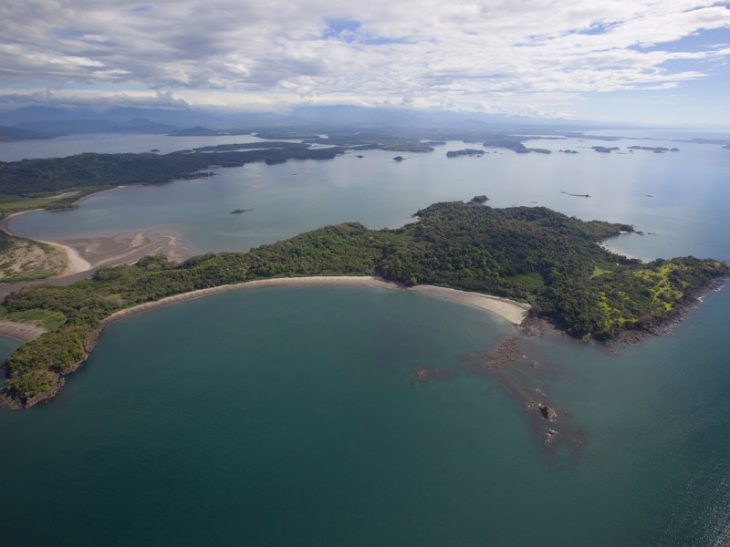 Isla Palenque - Private Island Resort