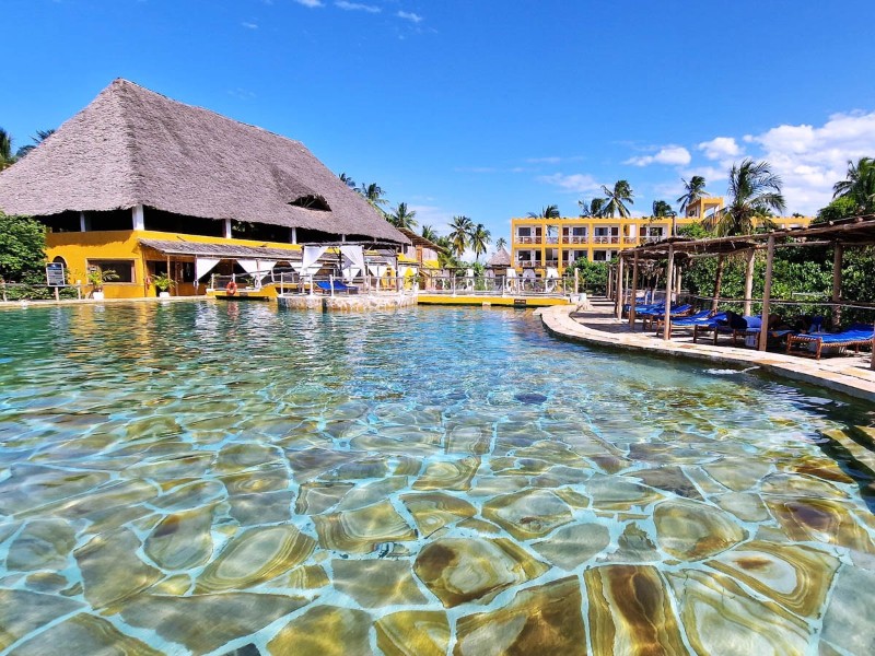 Reef and Beach Swimming Pool
