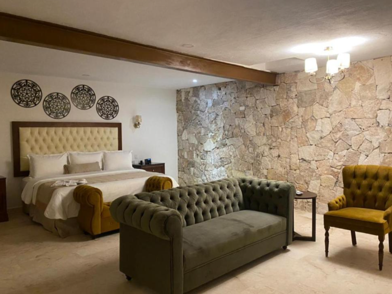 Real Hispano_Executive Zimmer 