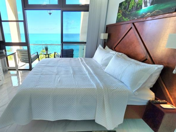 Yellow Sands Luxury Villa