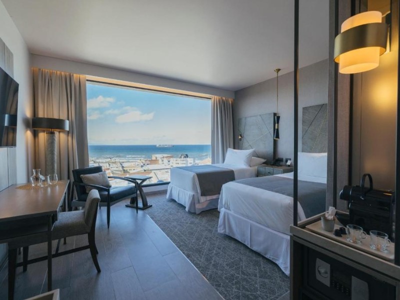 Twin room with sea view