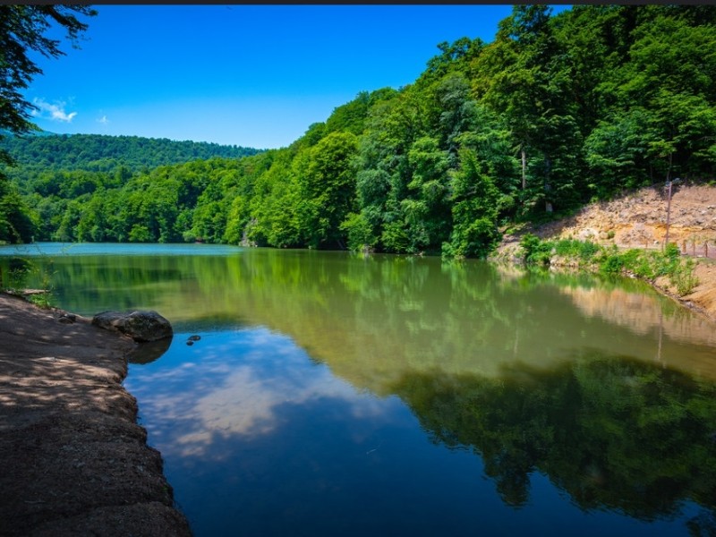 Parz Lake