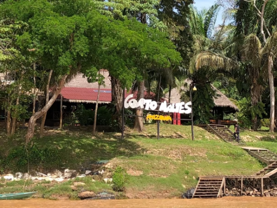 Corto Maltes_Eingang Lodge