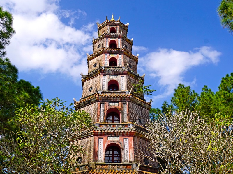 Beeindruckende Thien-Mu-Pagode in Hue