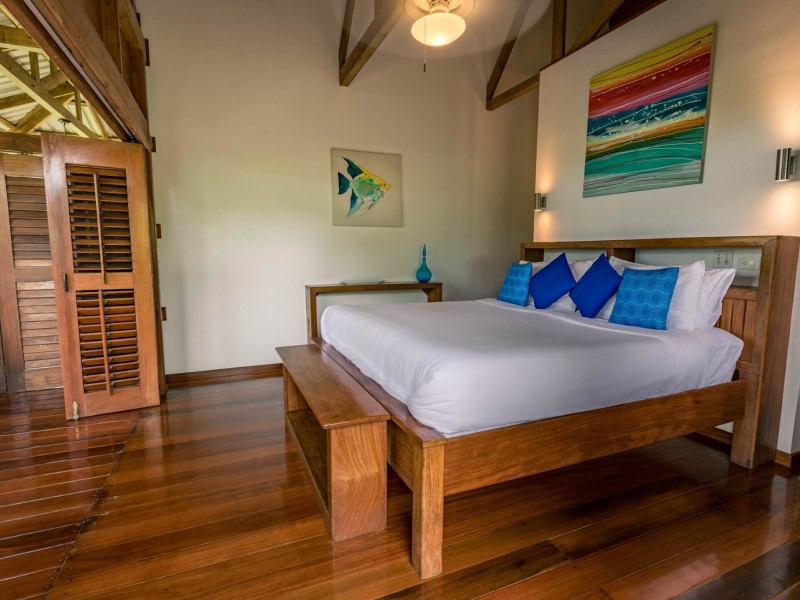 The Hummingbird - Bungalow