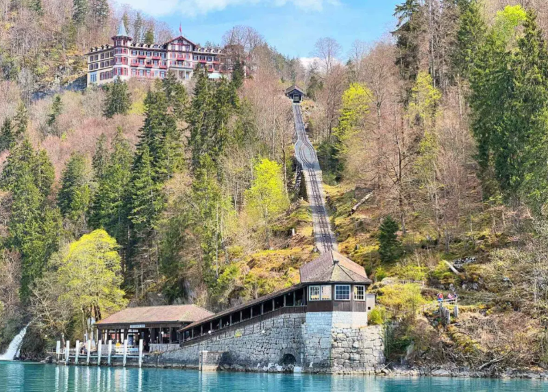 Giessbach Falls Trail