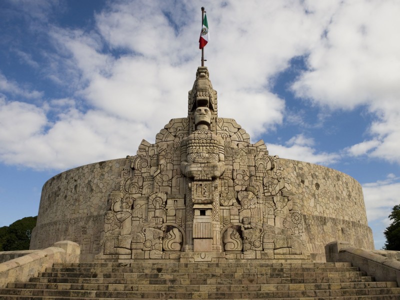 Mérida - Maya Monument