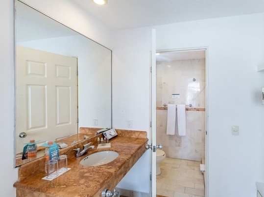 Illusion - Badezimmer