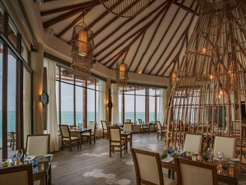 Palafitos - Restaurant Overwater Grill
