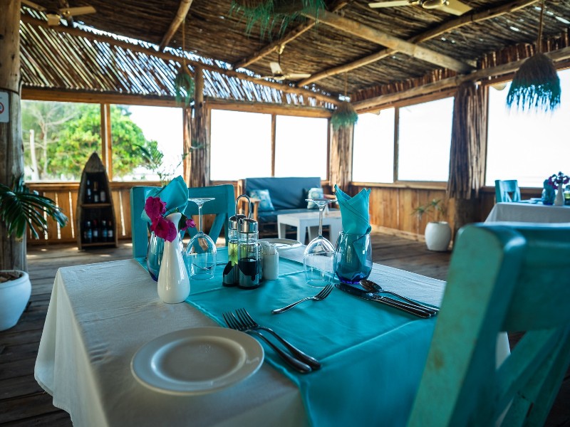 Reef & Beach Peponi Restaurant