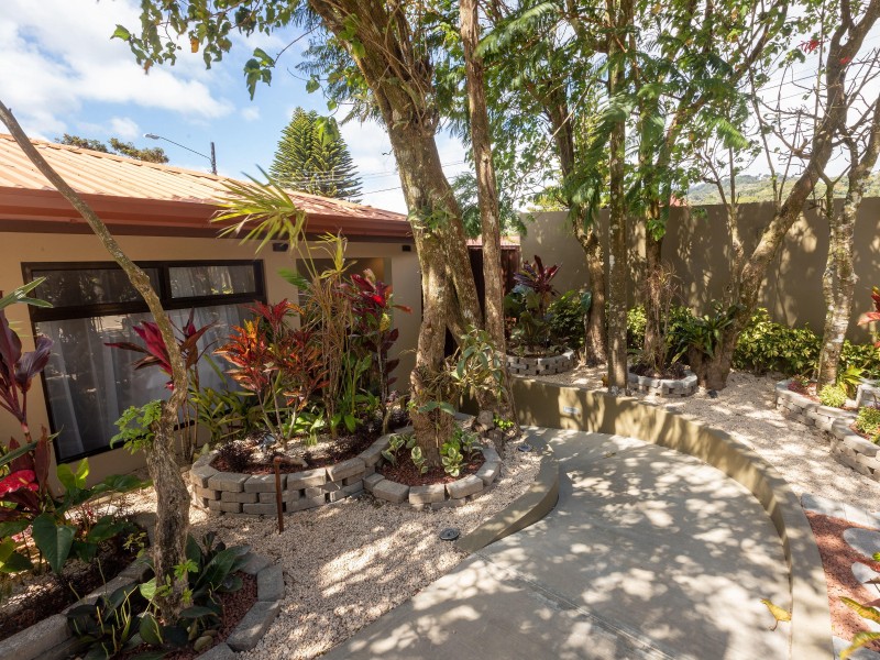 Sibu Lodge - Innenhof