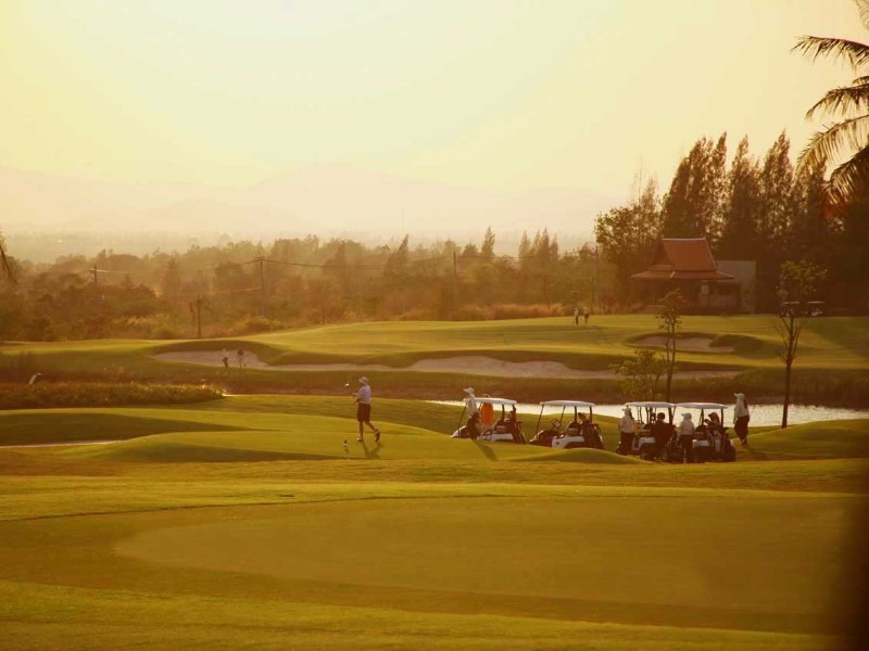 Pineapple Valley Golf Club