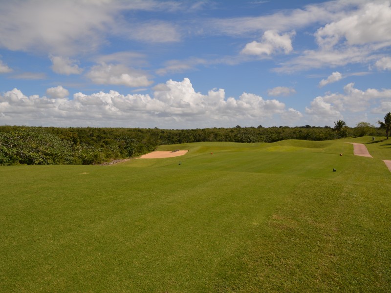 Hole 10 at La Estancia Golf Club