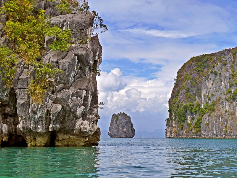 Halong-Bucht: beeindruckende Karstfelsen