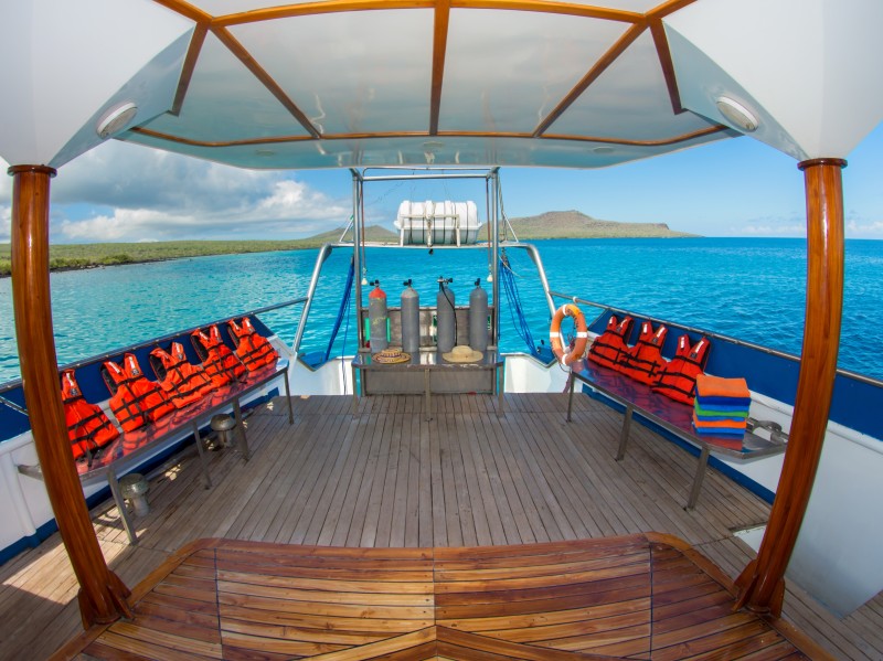 Tauchdeck der Danubi Azul