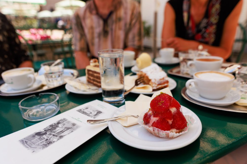 Salzburg Full-Day Tour Fork & Walk