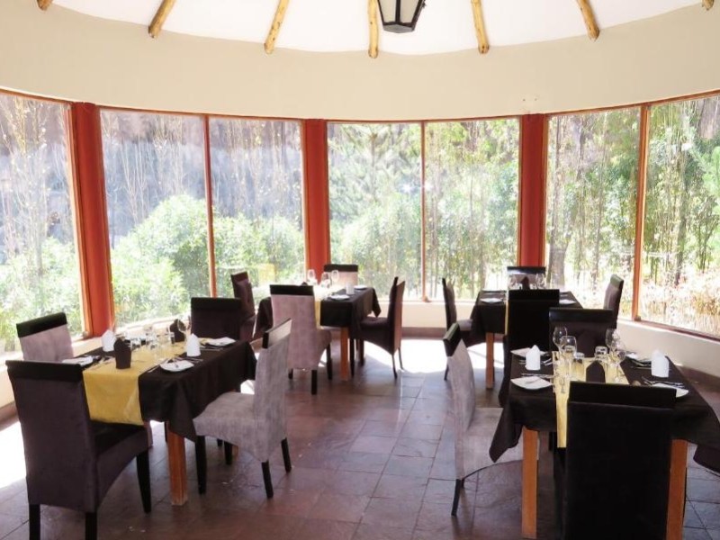 Speisezimmer mit Panoramafenster