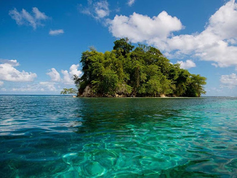 Turquoise blue waters