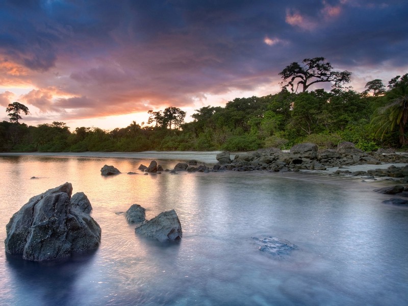 Isla Palenque - Strand