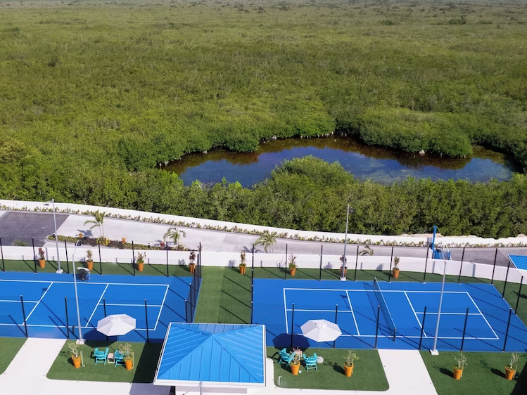 Margaritaville Riviera - Tennis Court 