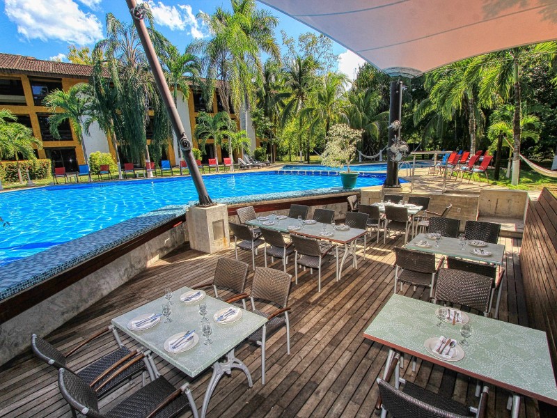 Ciudad Real - Restaurant & Pool