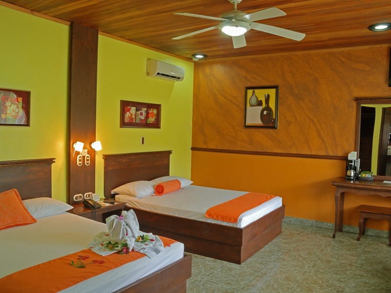 Volcano Lodge - Superior Zimmer