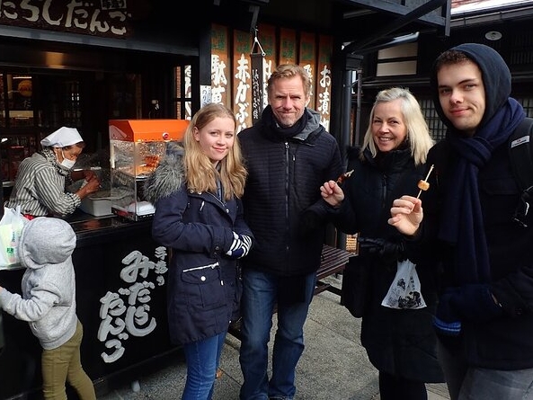 Food and Culture Walk in Takayama