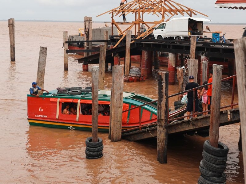 waterfront in Parika