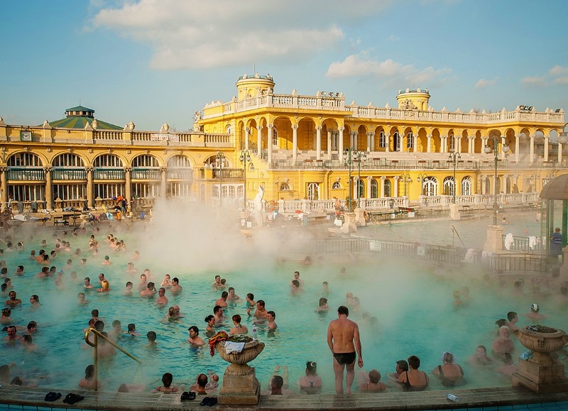 szechenyi thermalbad budapest