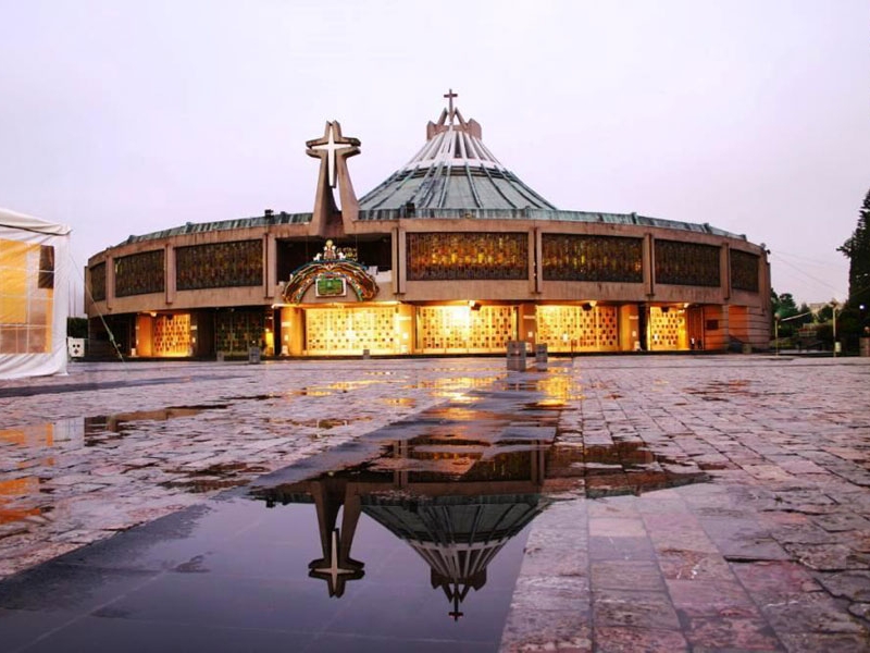 Basilica Mexico Stadt