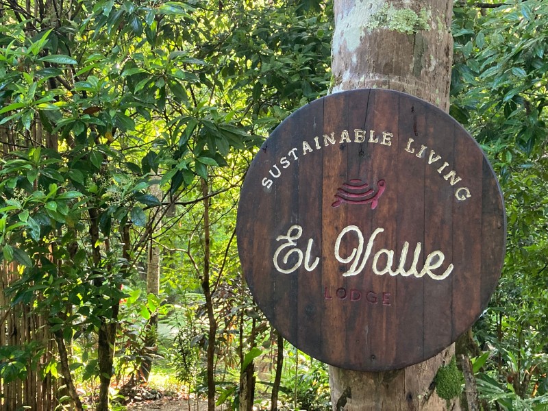 El Valle Lodge - Hotel entrance