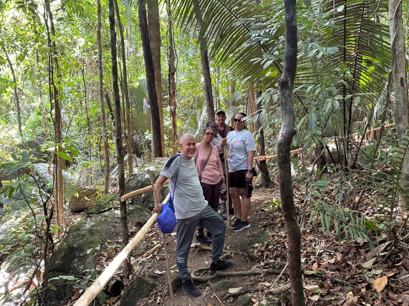 Hiking the Iwokrama Rainforest