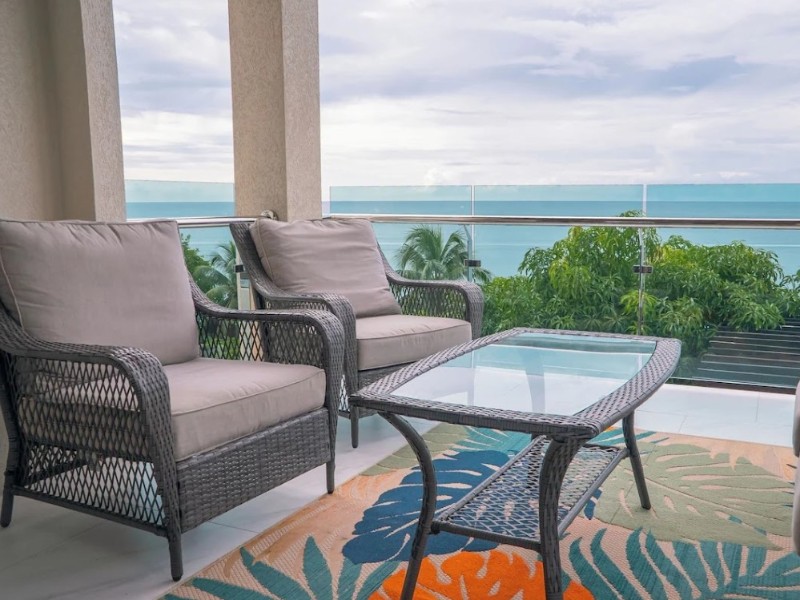 Yellow Sands Luxury Resort St. Lucia