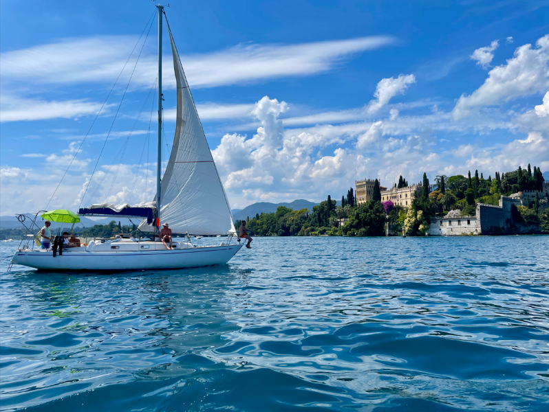 APERITIVO SAILING ON LAKE GARDA