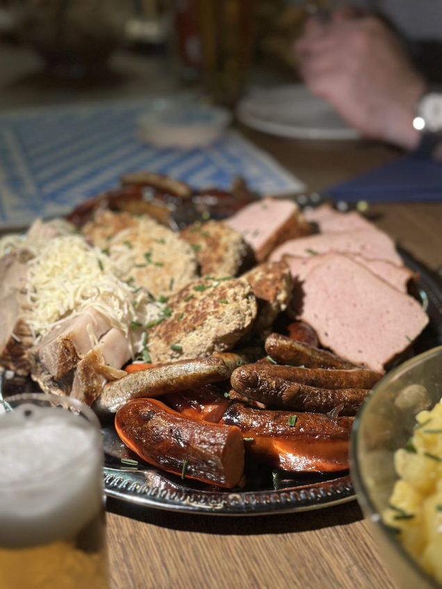 Munich's Ultimate Beer, Fork & Walk