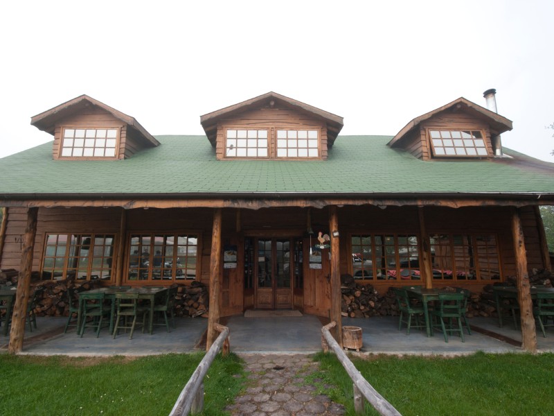 El Pangue Lodge - Hoteleingang