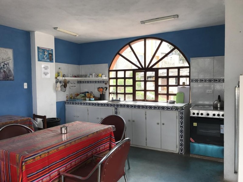 Die geräumige Gemeinschaftsküche